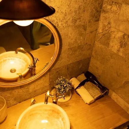 Luxury Of A With The Comfort Of In The Center Of Kadikoy Apartment *