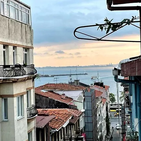 Luxury Of A With The Comfort Of In The Center Of Kadikoy Apartment *
