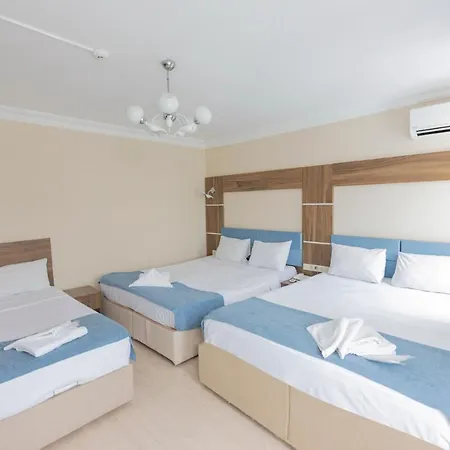 De Maree Hotel 3*