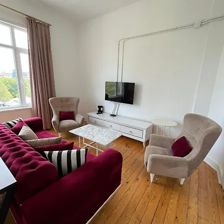 Apartment Great View Of Taksim Square, Luxury Furnished On Main Street Of Taksim, Partial Sea View