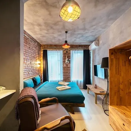 Classy Furnished Studio In The Heart Of Karakoy Apartment