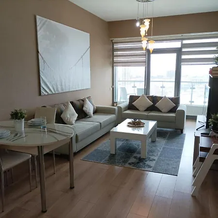 Mall Of 1 Apartment