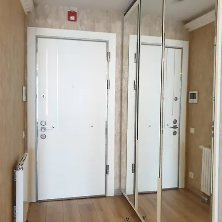 Apartment Mall Of 1