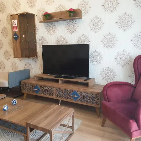 Mall Of 1 Apartment