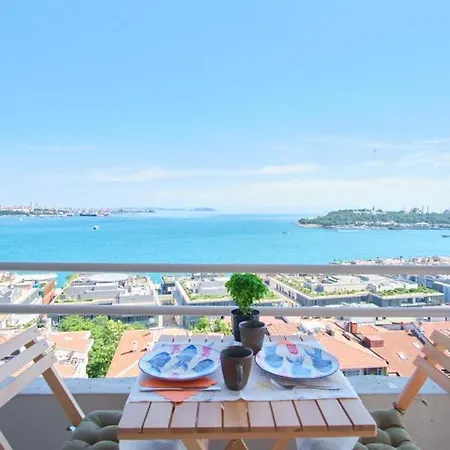 A Million Dollar View In The Heart Of The * Istanbul