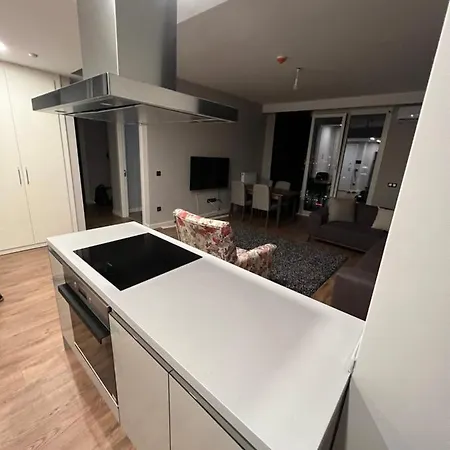Apartment Toya Next F