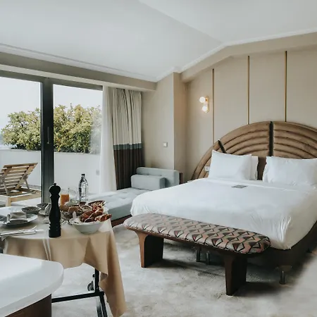 The Artisan Mgallery Отель 5*
