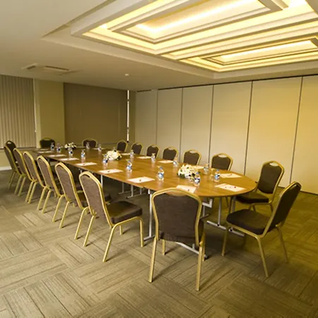 Innpera Hotel 4*