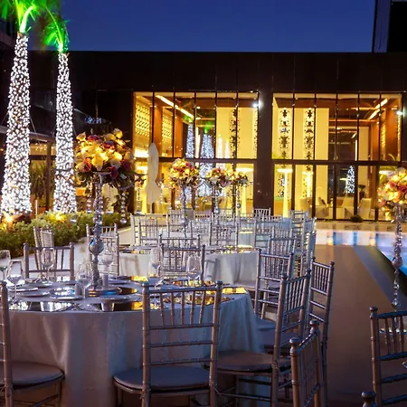 Hotel Burgu Arjaan By Rotana