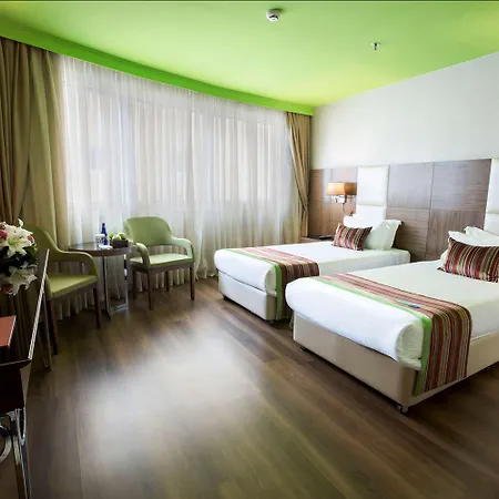 Hotel Park By Radisson Kavacik 4*