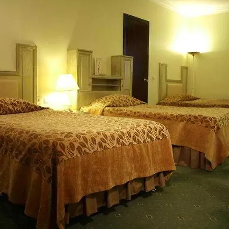 Guenes Merter Отель 4*