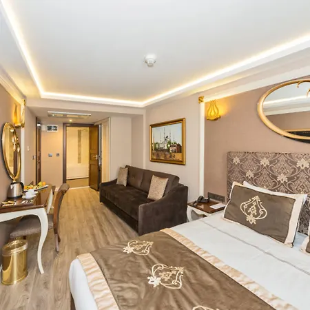 Hotel The Pera Hill 4*