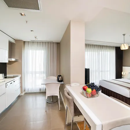 Hotel Radisson Residences Avrupa Tem Estambul