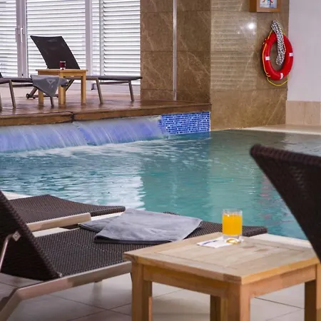 Radisson Residences Avrupa Tem