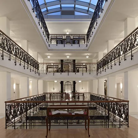 Pera Palace 5*