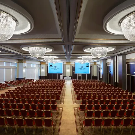 Crowne Plaza By Ihg Hotel 5*