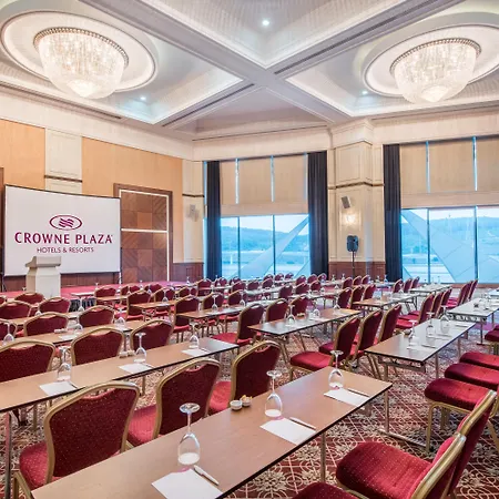 Crowne Plaza By Ihg Hotel 5*