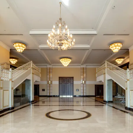 Hotel Crowne Plaza By Ihg Istanboel