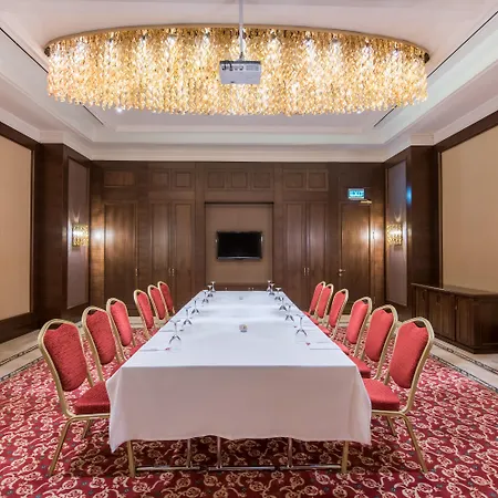 Hotel Crowne Plaza By Ihg