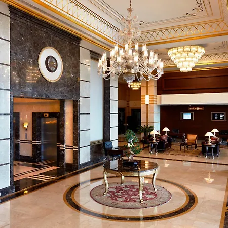 Crowne Plaza By Ihg 5*