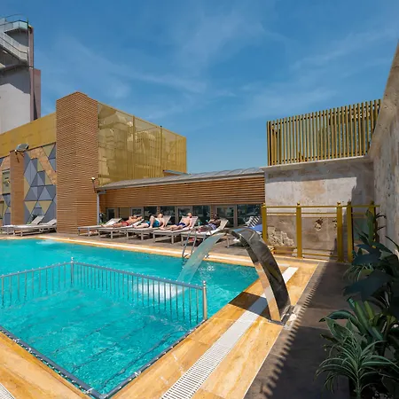 Ramada By Wyndham Pera Taksim