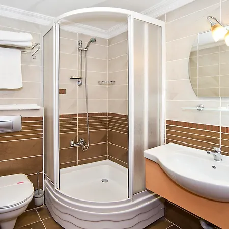 Hotel Kupeli 3*