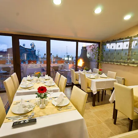 Hotel Kupeli Istanboel