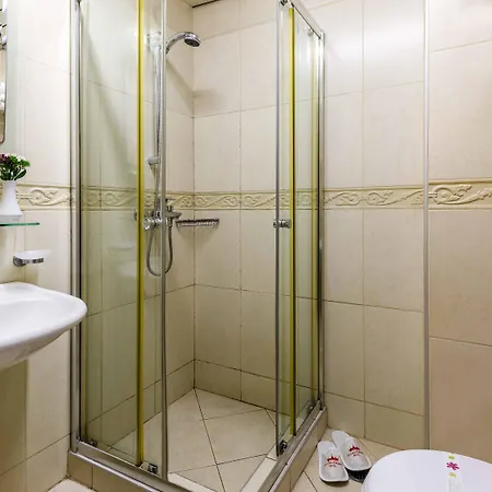 Golden Crown Hotel Estambul