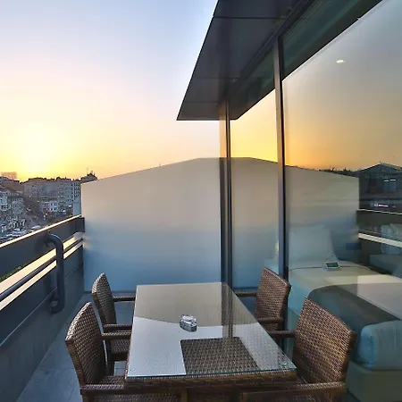 Otel Ramada By Wyndham Old