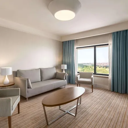 Ramada Plaza By Wyndham Tekstilkent Hotel