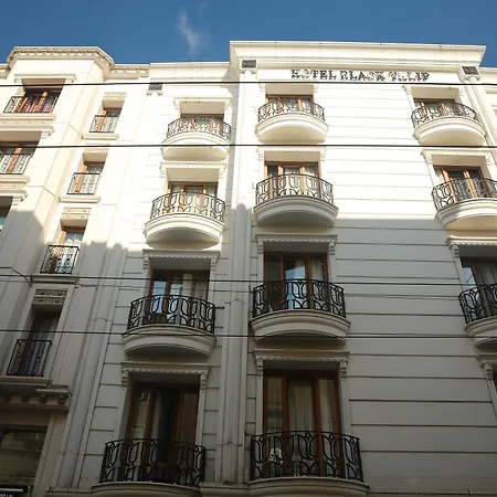 Black Pearl Hotel