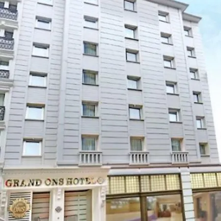 昂斯大酒店 3*
