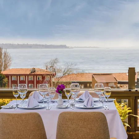 Amiral Palace Hotel&spa 4*