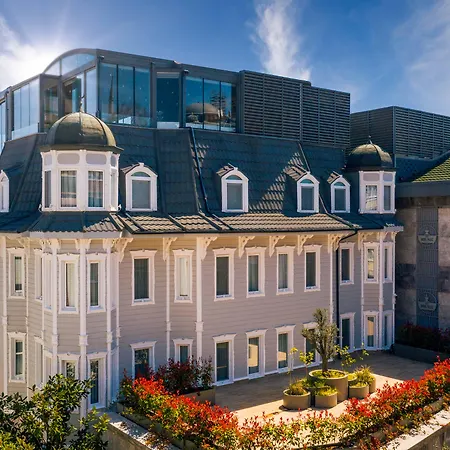 Amiral Palace Hotel&spa 4*
