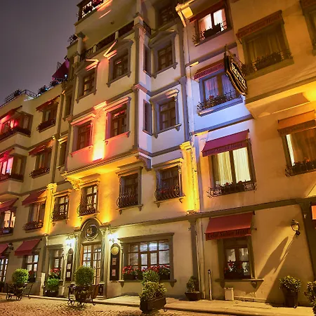 Celal Sultan Special Class Szálloda 4*
