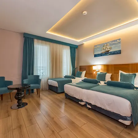 The Meretto Old City 4*