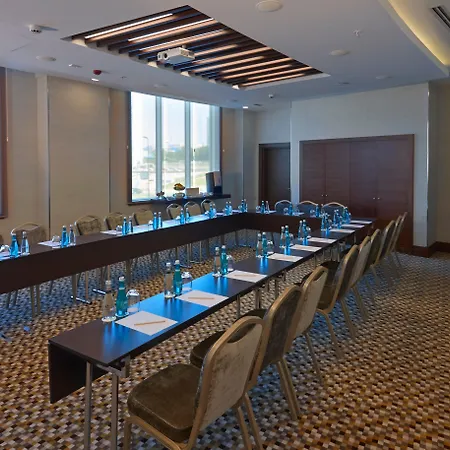 Hotel Crowne Plaza Oryapark By Ihg