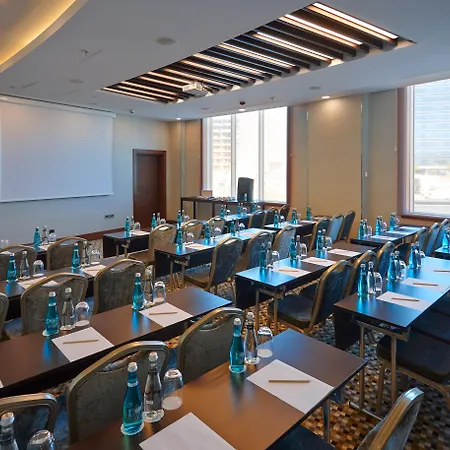 Hotel Crowne Plaza Oryapark By Ihg