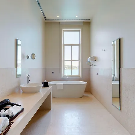 A'jia Hotel 5*