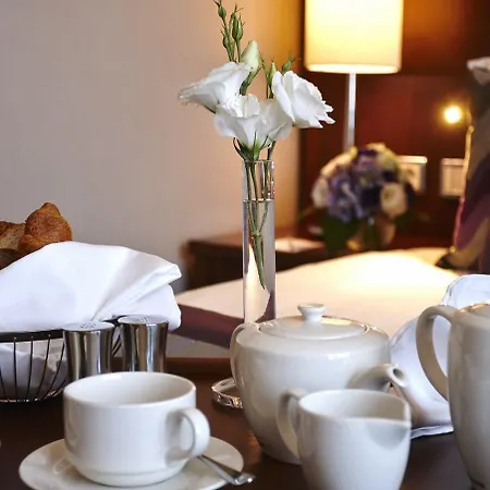 Crowne Plaza Oryapark By Ihg 5*