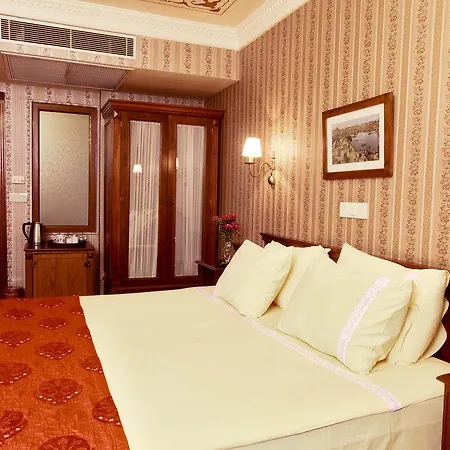 Dersaadet Hotel