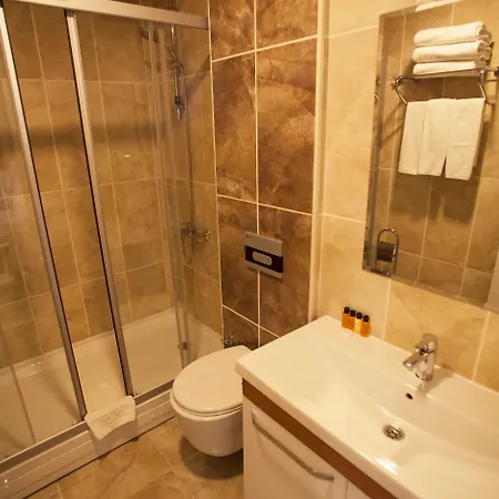 Helikon Business Hotel 3*