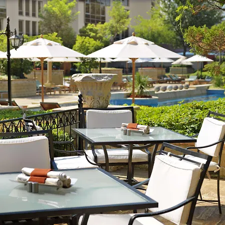 Grand Hyatt Hotel 5*