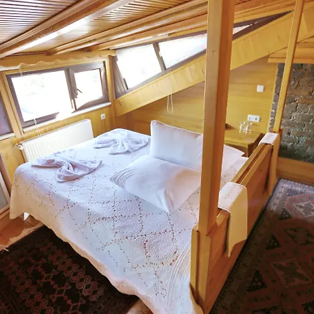 Le Safran 3* Стамбул