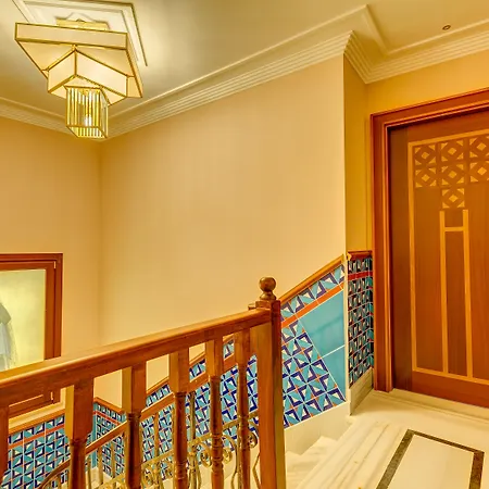Lalahan Hotel