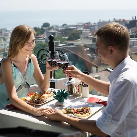 Otel Tria Istanbul-special Category 4*