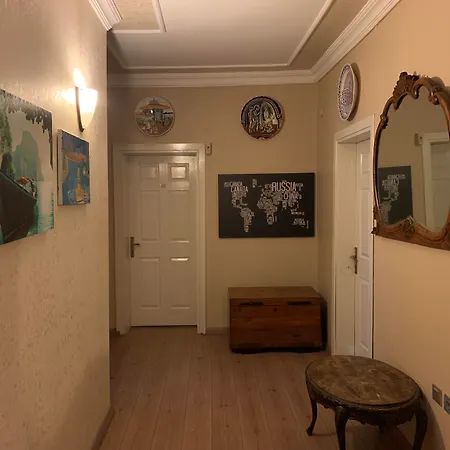 Antique Hostel *