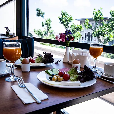 Boss Sultanahmet Hotel 4*