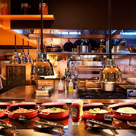 - Kadikoy By Ihg Hotel 4*