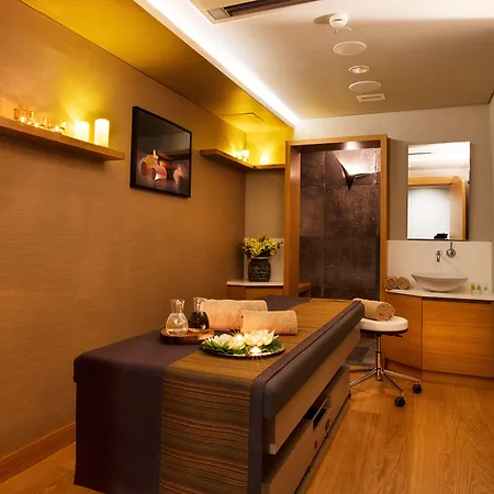 - Kadikoy By Ihg 4* Istanboel